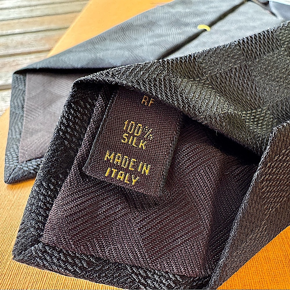 🎁LV HOLIDAY 26’🎁🔥🆕💯 RARE LOUIS VUITTON CLASSIQUE DAMIER DUEL MONOGRAM TIE🔥HOT🔥 - Picture 11 of 17